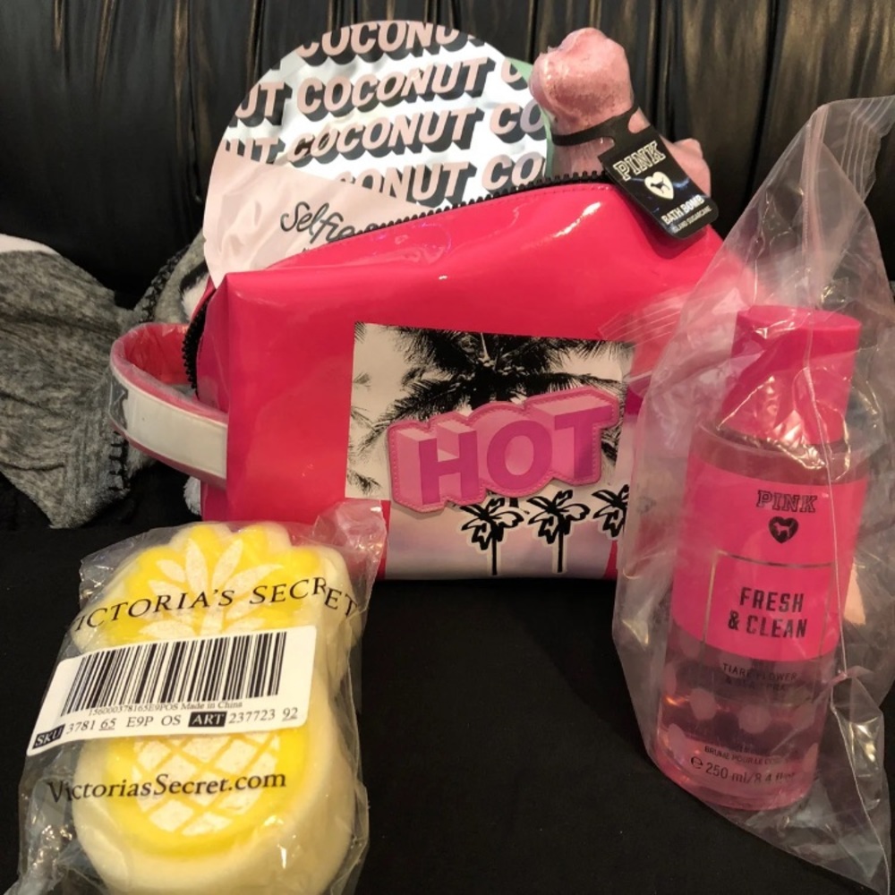 Pink Travel Set